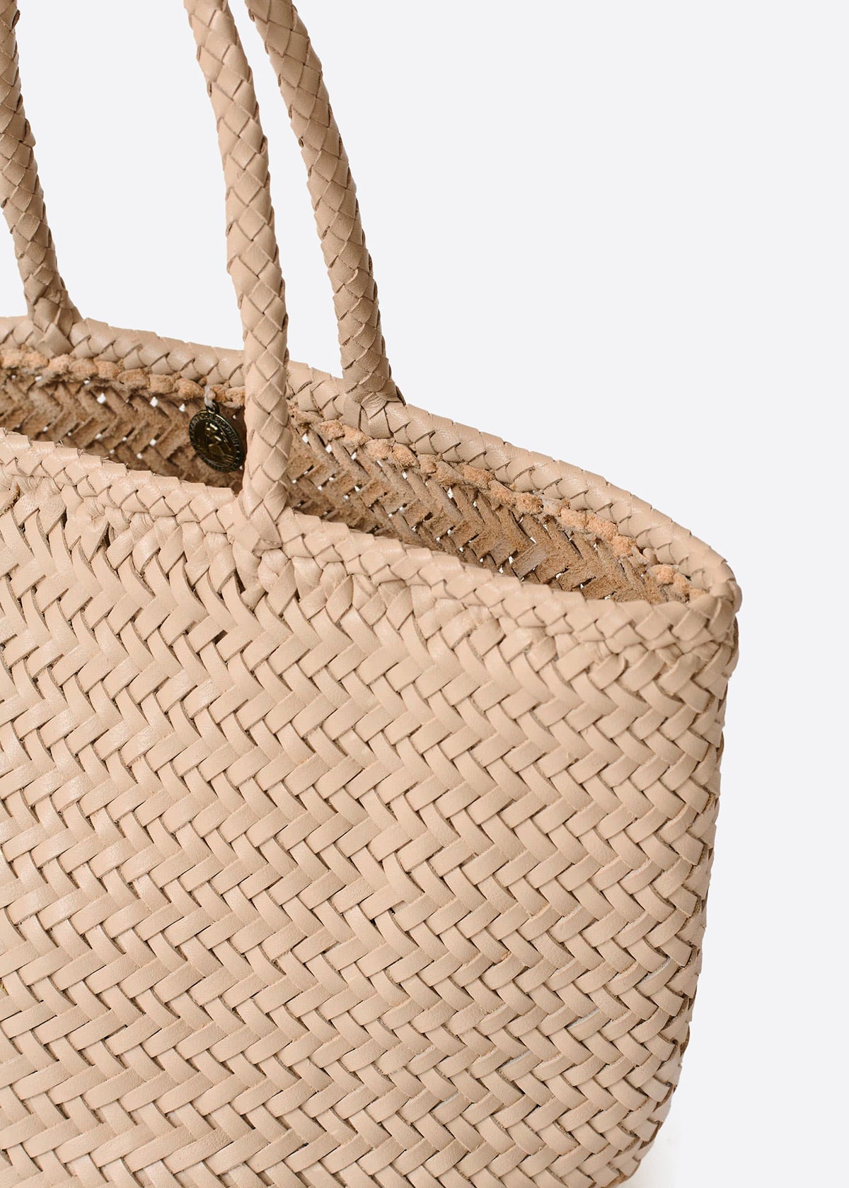 Dragon Diffusion Grace Basket Natural